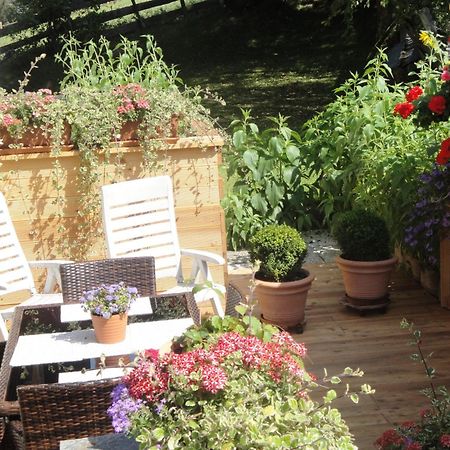 Hotel Pension Schwaiger Sankt Margarethen im Lungau Exteriör bild