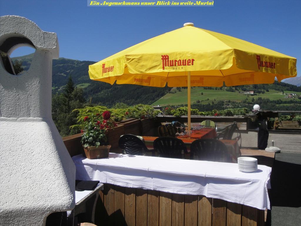 Hotel Pension Schwaiger Sankt Margarethen im Lungau Exteriör bild